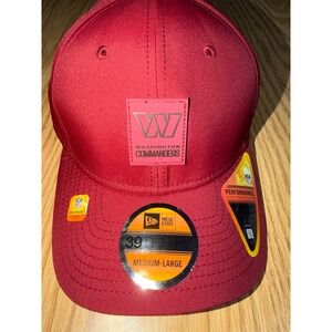 New Era Washington Commanders 39THIRTY NFL 2025 Sideline Hat Burgundy M/L